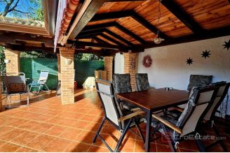 009 1014 49 Porec House with sea view for sale