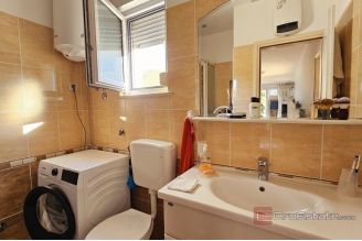 009 1014 49 Porec House with sea view for sale