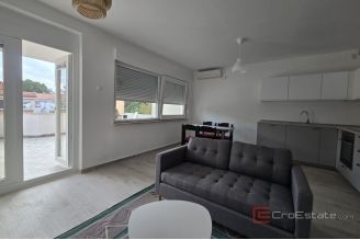 006 2057 02 Zadar Spacious two bedroom apartment for rent