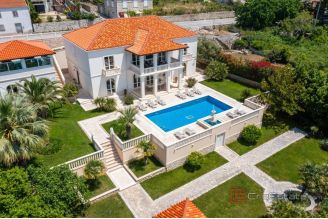 020 2046 118 Dubrovnik Exclusive designer villa with panoramic sea views for sale