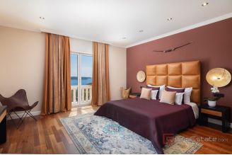 020 2046 118 Dubrovnik Exclusive designer villa with panoramic sea views for sale