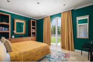 020 2046 118 Dubrovnik Exclusive designer villa with panoramic sea views for sale