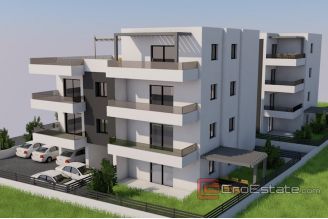 006 2047 117 Trogir Two bedroom apartment with garden for sale