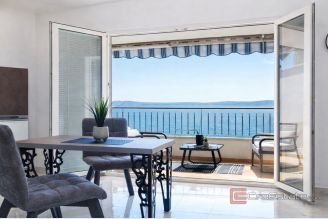 001 2031 225 Ciovo house with open sea view for sale