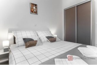 020 2031 225 Ciovo house with open sea view for sale