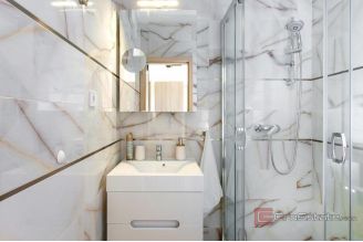 020 2031 225 Ciovo house with open sea view for sale