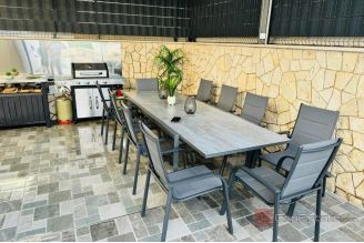 020 2031 225 Ciovo house with open sea view for sale