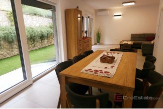 016 1021 46 Krk Modern house in the centre for sale