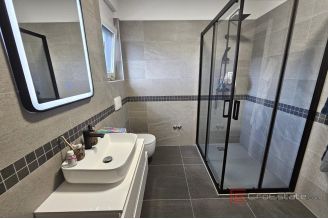 016 1021 46 Krk Modern house in the centre for sale