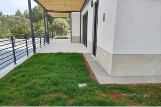 001 1030 11 island losinj duplex apartment near the sea for sale