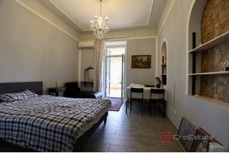 007 1024 46 Opatija Apartment with sea view for sale
