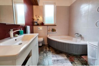 009 1024 44 Opatija Two bedroom apartment for sale