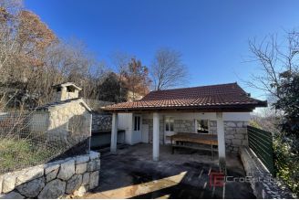 014 5460 30 Imotski Two storey detached house for sale