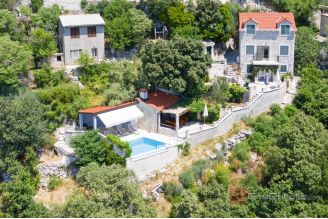 020 2055 04 makarska mediterranean stone house with pool and sea view for sale