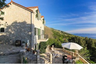 020 2055 04 makarska mediterranean stone house with pool and sea view for sale