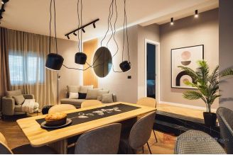 017 5461 30 Rogoznica Villa with two apartments and pool for sale