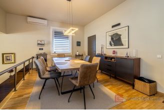 020 2057 04 Krk Semi detached house with a sea view for sale for sale