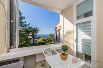 020 2057 04 Krk Semi detached house with a sea view for sale for sale