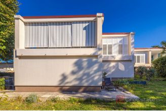 020 2057 04 Krk Semi detached house with a sea view for sale for sale