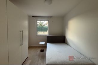 014 2035 329 Split Znjan Modern two bedroom apartment in a new building for rent