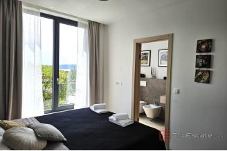 014 1023 60 Krk Modern villa with pool in a quiet location for sale