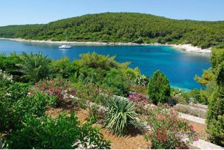 004 2052 100 Korcula Building plot first row to the sea for sale