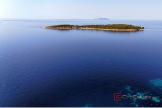 011 2052 100 island korcula building plot first row to the sea for sale