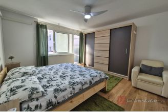 007 2016 686 Split Bol Renovated apartment for long term rent