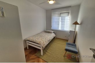 007 2016 686 Split Bol Renovated apartment for long term rent