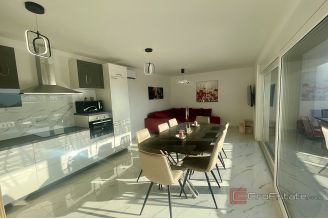 010 1023 59 Krk Modern house with pool and garden for sale