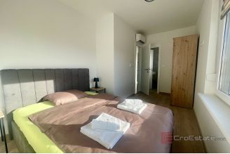 010 1023 59 Krk Modern house with pool and garden for sale