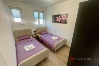 010 1023 59 Krk Modern house with pool and garden for sale