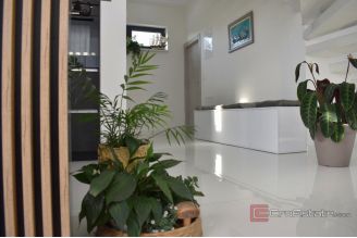 019 2055 06 kastela luxury villa with pool for sale