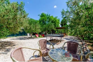 23 2013 182 Brac stone villa swimming pool for sale