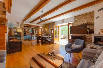 23 2013 182 Brac stone villa swimming pool for sale