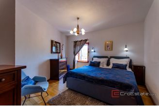 23 2013 182 Brac stone villa swimming pool for sale