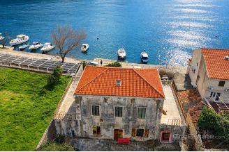 008 5463 30 dubrovnik seafront stone property for sale