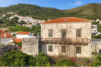 008 5463 30 dubrovnik seafront stone property for sale