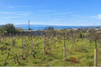 005 2031 227 Split Area Building plot with sea view for sale