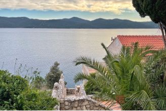 020 2022 481 dubrovnik villa in the first row to the sea sale
