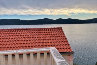 020 2022 481 dubrovnik villa in the first row to the sea sale