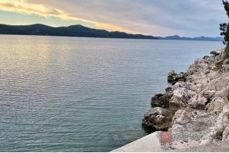 020 2022 481 dubrovnik villa in the first row to the sea sale