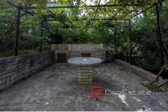 13 2014 87 Ciovo house sold