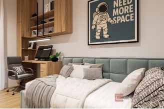 005 2046 180 Split Modern penthouse in an attractive location with sea views for sale