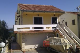 012 2014 74 Pasman House Villa for sale