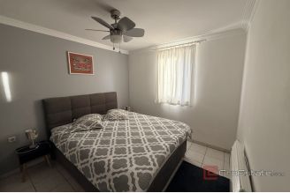 016 2058 03 Šibenik Apartment house first row to the sea for sale