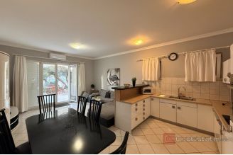 016 2058 03 Šibenik Apartment house first row to the sea for sale