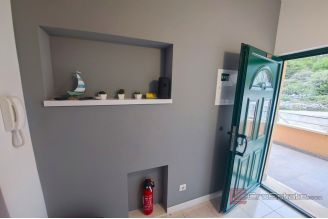 020 2021 425 rogoznica apartment house with swimming pool for sale