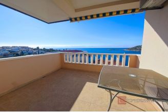 020 2021 425 rogoznica apartment house with swimming pool for sale