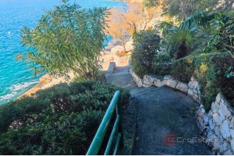 020 2021 425 rogoznica apartment house with swimming pool for sale